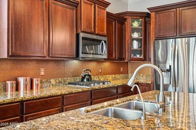 18310 W Onyx Court, Waddell, AZ 85355 - Photo 3