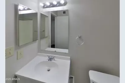 8427 W Orchid Lane, Peoria, AZ 85345 - Photo 15