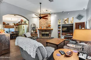 23712 N 104th Ave, Peoria, AZ 85383 - Photo 11