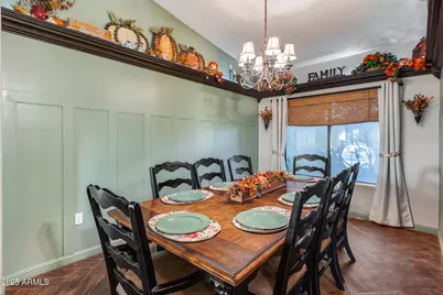 23712 N 104th Avenue, Peoria, AZ 85383 - Photo 9