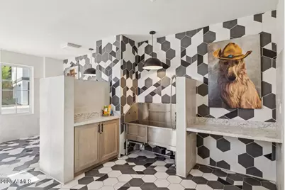 28201 N Black Canyon Highway #1, Phoenix, AZ 85085 - Photo 17