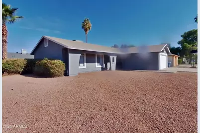 570 W Myrna Lane, Chandler, AZ 85225 - Photo 1