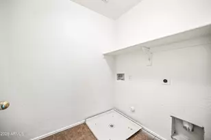 7026 W Cesar St, Peoria, AZ 85345 - Photo 19