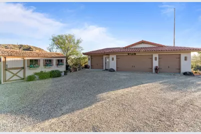 51829 N 295th Avenue, Wickenburg, AZ 85390 - Photo 37