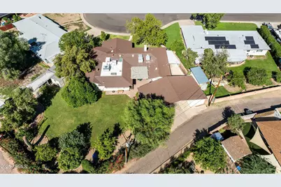 2047 W Cambridge Avenue, Phoenix, AZ 85009 - Photo 45