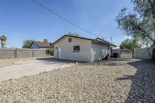 8644 W Mountain View Rd, Peoria, AZ 85345 - Photo 35