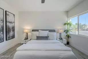 8644 W Mountain View Rd, Peoria, AZ 85345 - Photo 27