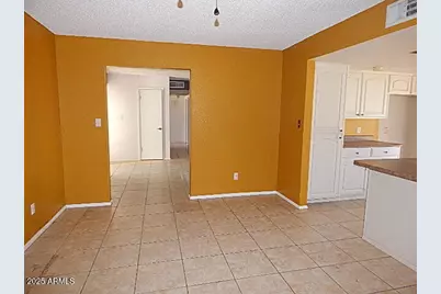 15802 N 47th Drive, Glendale, AZ 85306 - Photo 7