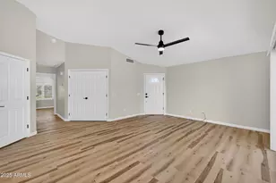 6831 S Oakmont Dr, Chandler, AZ 85249 - Photo 11