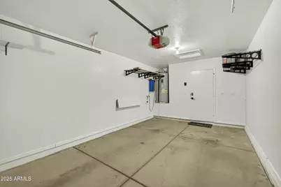 6831 S Oakmont Drive, Chandler, AZ 85249 - Photo 23