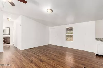 1099 S Warren Road, Maricopa, AZ 85139 - Photo 7