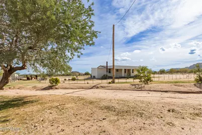 1099 S Warren Road, Maricopa, AZ 85139 - Photo 33