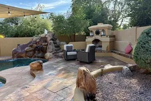 12234 S Yaki Ct, Phoenix, AZ 85044 - Photo 11