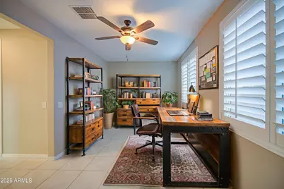 7926 W Medlock Drive, Glendale, AZ 85303 - Photo 23