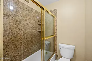11837 N 40th Pl, Phoenix, AZ 85028 - Photo 17