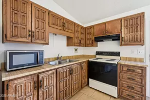 3645 N 69th Ave, Phoenix, AZ 85033 - Photo 3