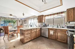 18903 N 97th Ln, Peoria, AZ 85382 - Photo 13