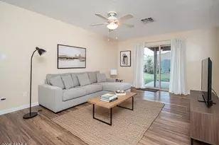 10620 W Oakmont Dr, Sun City, AZ 85351 - Photo 3