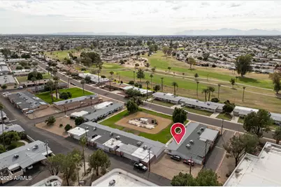 10620 W Oakmont Drive, Sun City, AZ 85351 - Photo 25