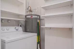 10620 W Oakmont Dr, Sun City, AZ 85351 - Photo 7