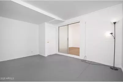 10620 W Oakmont Drive, Sun City, AZ 85351 - Photo 11