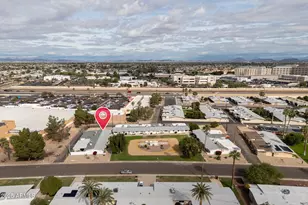 10620 W Oakmont Dr, Sun City, AZ 85351 - Photo 27