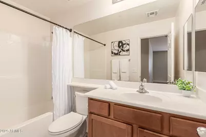 809 S 113th Avenue, Avondale, AZ 85323 - Photo 9