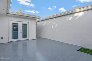 1627 E Newport Dr, Tempe, AZ 85282 - Photo 27