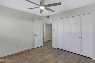 1627 E Newport Dr, Tempe, AZ 85282 - Photo 17