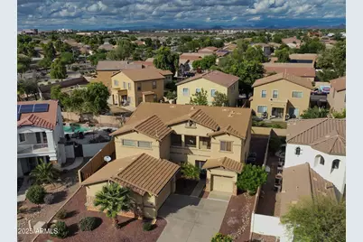 13852 W Banff Lane, Surprise, AZ 85379 - Photo 3