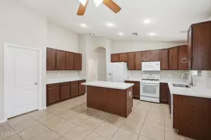 1319 E Jardin Dr, Casa Grande, AZ 85122 - Photo 15