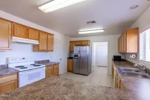 37718 W Wedgewood Ave, Tonopah, AZ 85354 - Photo 9