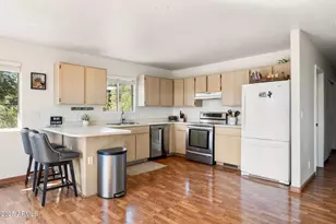 1258 N Lois Dr, Prescott, AZ 86301 - Photo 11