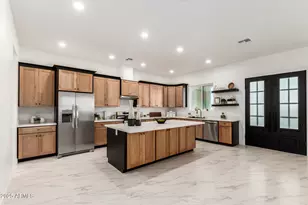 3219 S 198th Ln, Buckeye, AZ 85326 - Photo 11