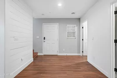 162 W Commerce Court, Gilbert, AZ 85233 - Photo 3