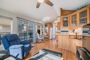 656 Gypsum Dr, Apache Junction, AZ 85119 - Photo 1