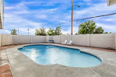 8542 N 42nd Drive, Phoenix, AZ 85051 - Photo 31