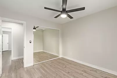 8542 N 42nd Drive, Phoenix, AZ 85051 - Photo 23