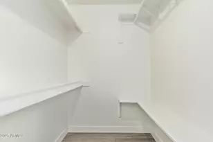 8542 N 42nd Dr, Phoenix, AZ 85051 - Photo 21