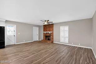 4911 W Beverly Ln, Glendale, AZ 85306 - Photo 11