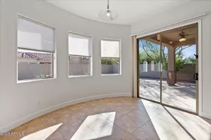 2413 W Sienna Bouquet Pl, Phoenix, AZ 85085 - Photo 23