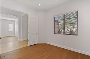 2413 W Sienna Bouquet Pl, Phoenix, AZ 85085 - Photo 45