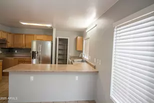 20221 N 31st St, Phoenix, AZ 85050 - Photo 13
