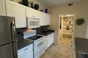 11333 N 92nd St, Scottsdale, AZ 85260 - Photo 3