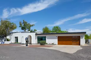 856 E Village Cir Dr S, Phoenix, AZ 85022 - Photo 1