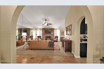 10083 E Dreyfus Avenue, Scottsdale, AZ 85260 - Photo 7