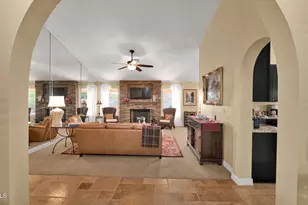 10083 E Dreyfus Ave, Scottsdale, AZ 85260 - Photo 7