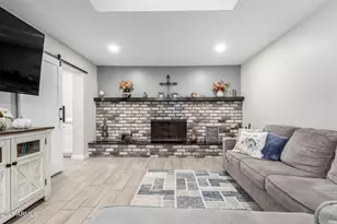 2216 W Berridge Ln, Phoenix, AZ 85015 - Photo 17