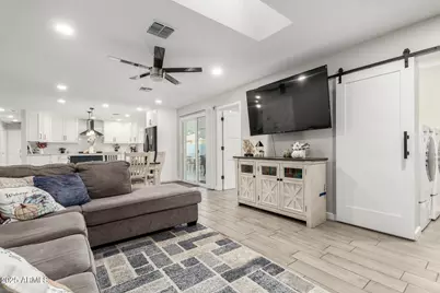 2216 W Berridge Lane, Phoenix, AZ 85015 - Photo 15