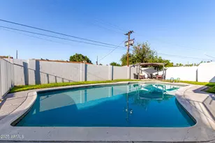 2216 W Berridge Ln, Phoenix, AZ 85015 - Photo 33